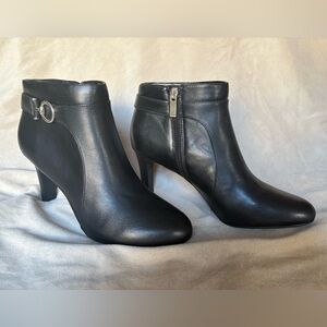 Bandolino Sleek Black Ankle Boots